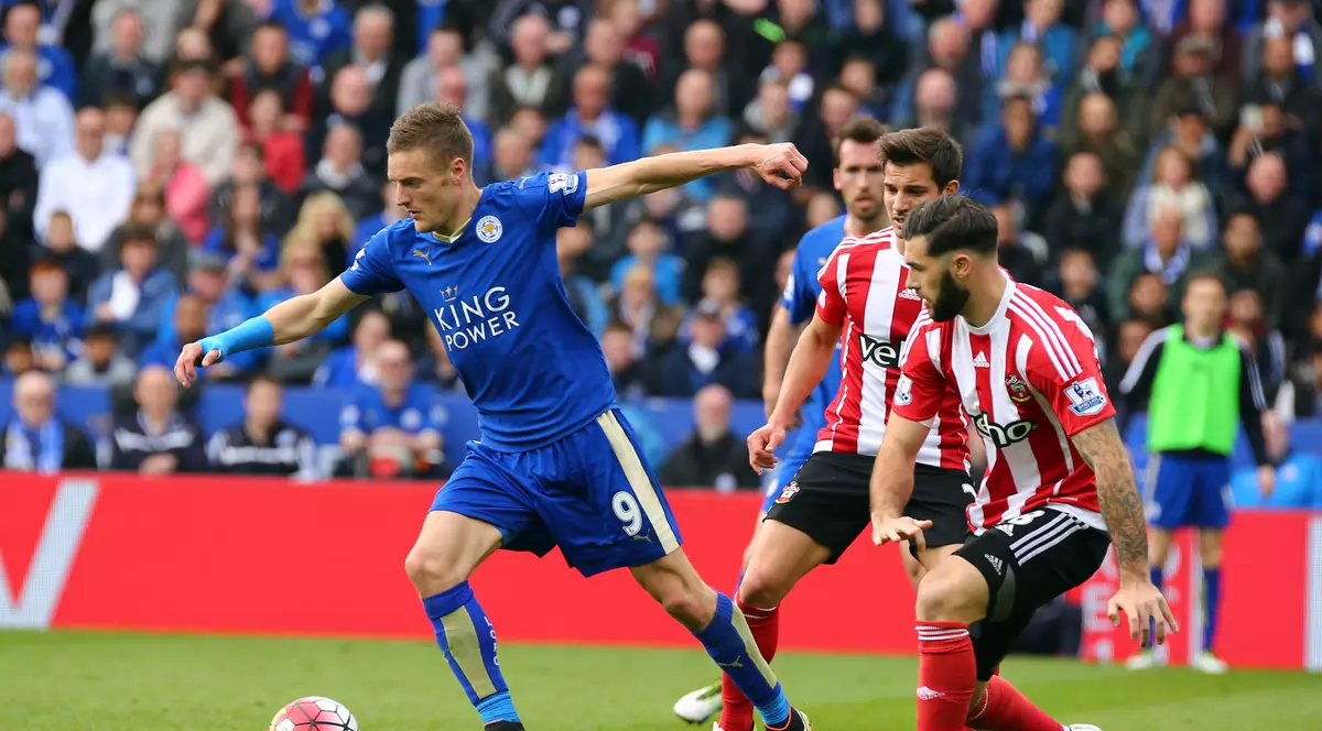 Un fotbalist de la Leicester a primit o amenințare oribilă: ”O s-o violăm pe fiica ta în vârstă de 5 ani!” VIDEO