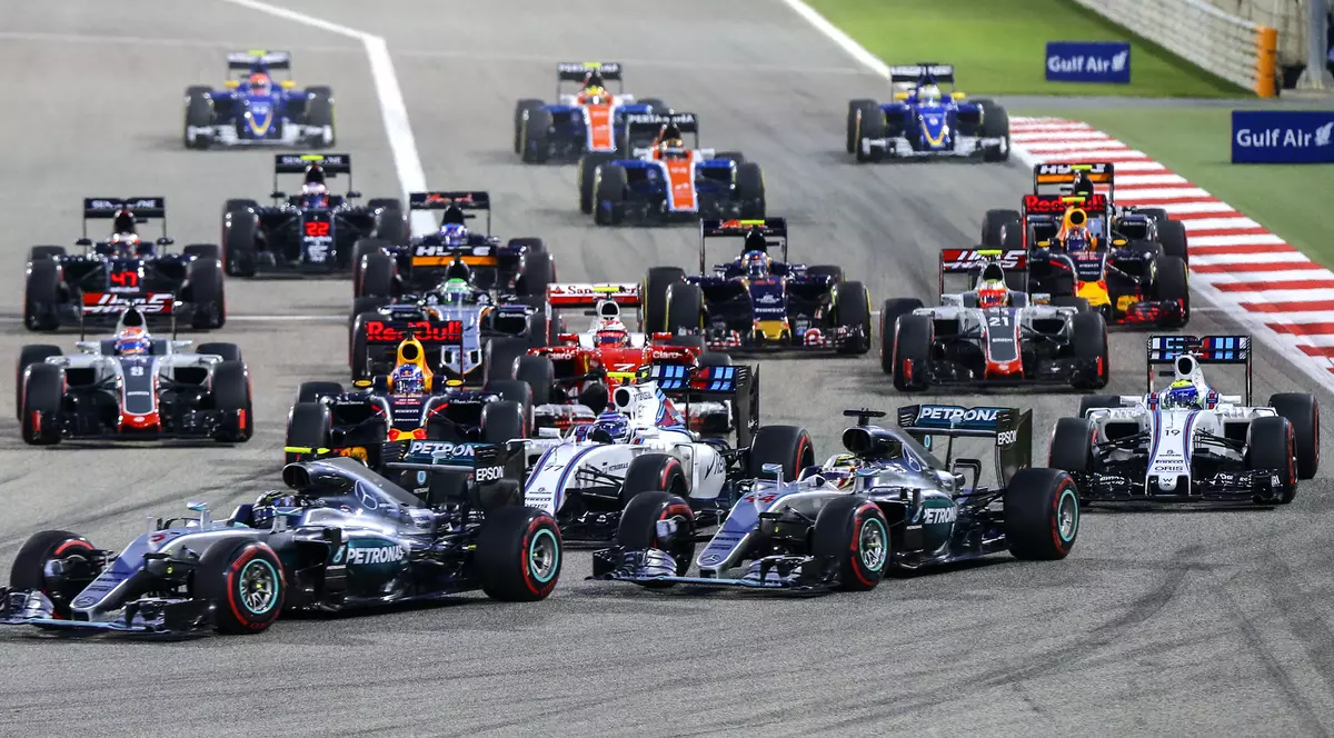 Germanul Nico Rosberg a câştigat Marele Premiu de Formula 1 al Bahreinului