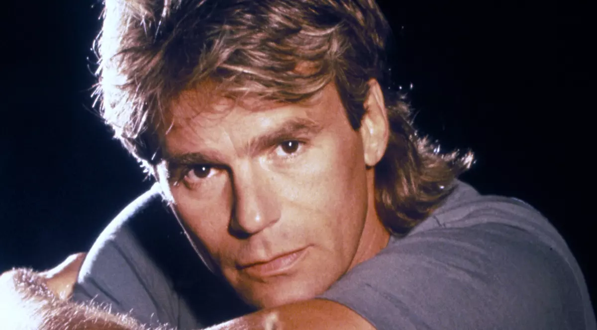 Ți-l amintești pe MacGyver? Uite cum arată acum | FOTO ÎN ARTICOL