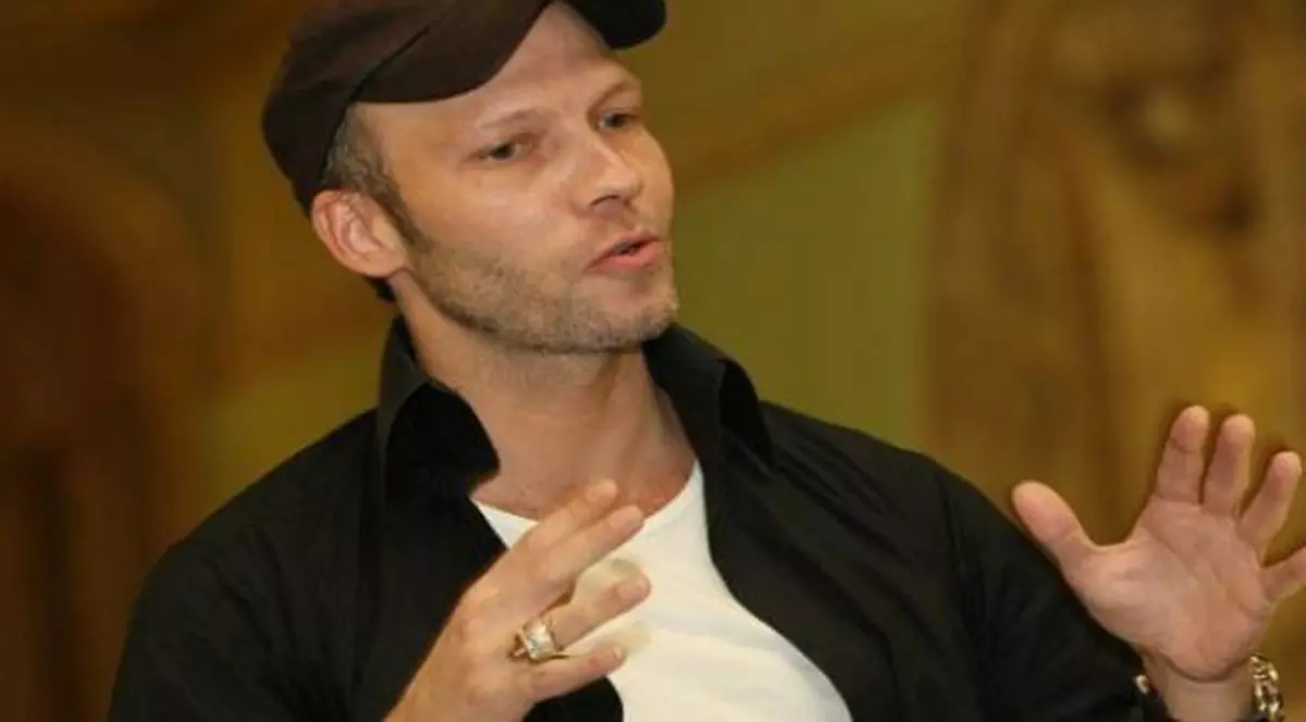 Artiștii Operei Române susțin noua conducere. Balerinii, însă, au manifestat pentru Johan Kobborg, după ce a demisionat