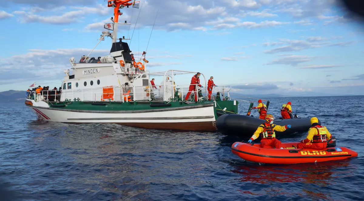 Polițiștii de frontieră români au salvat 46 de sirieni