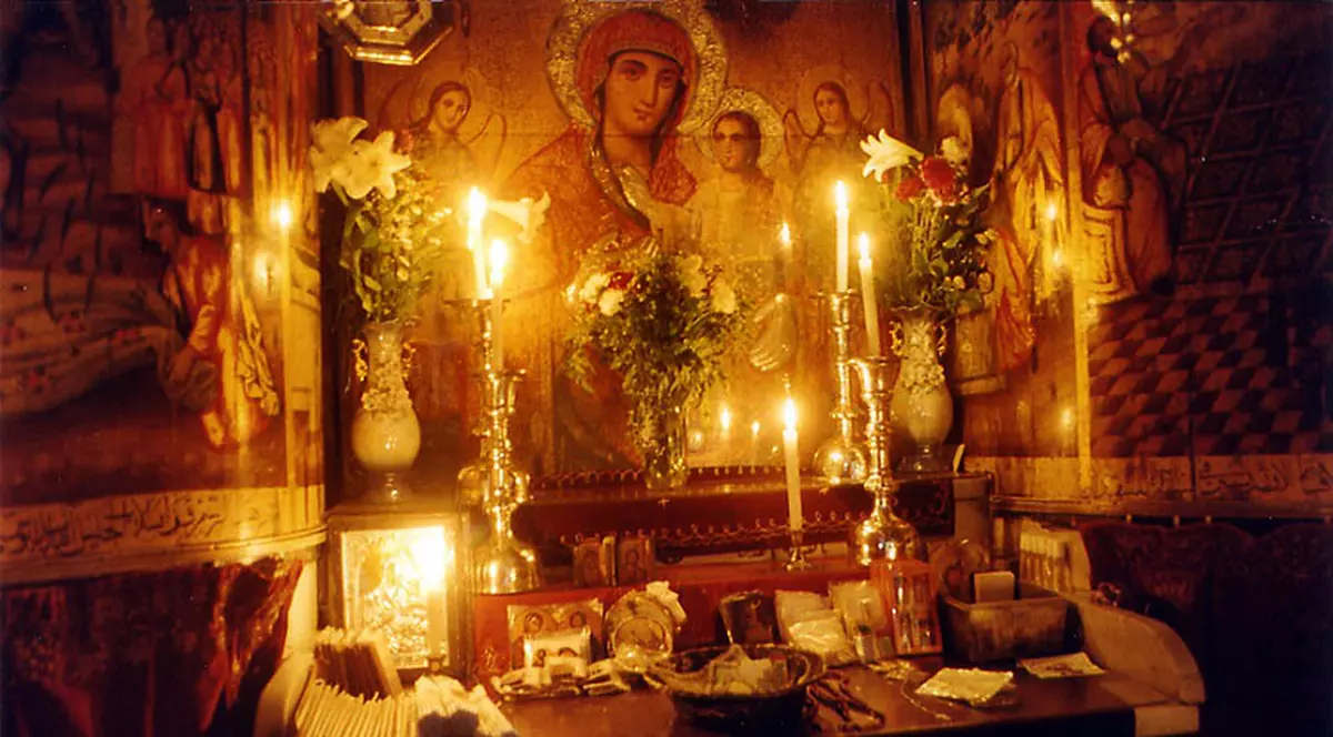 Joia din Săptămâna Luminată