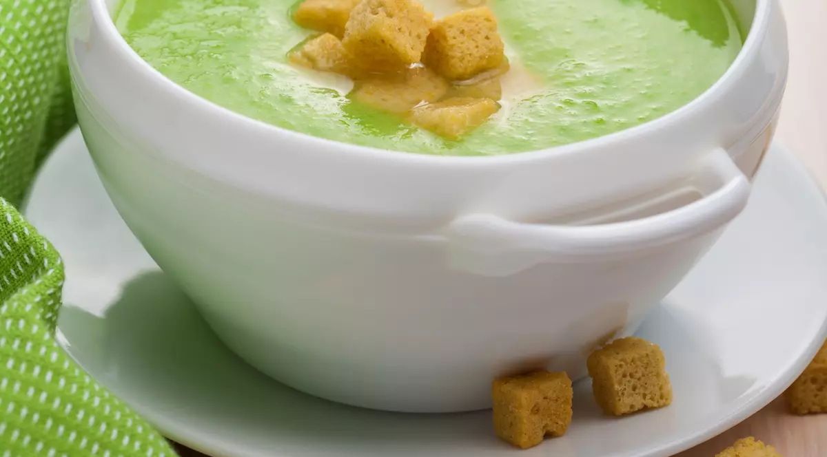 Libertatea te ajută să găteşti ieftin şi bun. Supă cremă de mazăre cu doar 8 lei