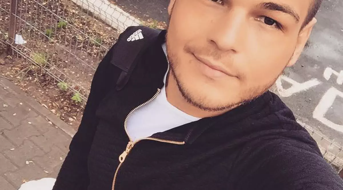 Tatăl lui a murit zilele trecute, iar acum prezentatorul tv a făcut anunțul. Ce a hotărât Răzvan Botezatu să facă începând de mâine