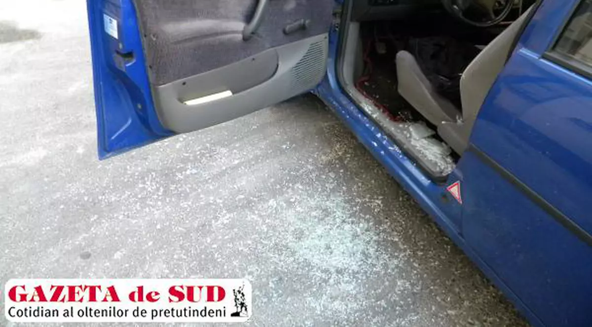 Un minor din Craiova cu peste 100 de dosare penale a fost arestat