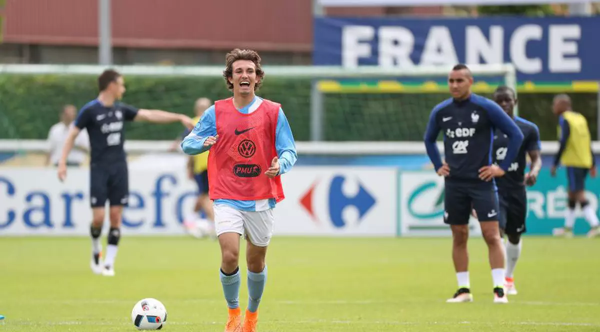 Vești bune pentru tricolori înainte de Euro. Apărarea Franței a fost comică într-un test cu niște juniori, care i-au dat două goluri | FOTO ȘI VIDEO