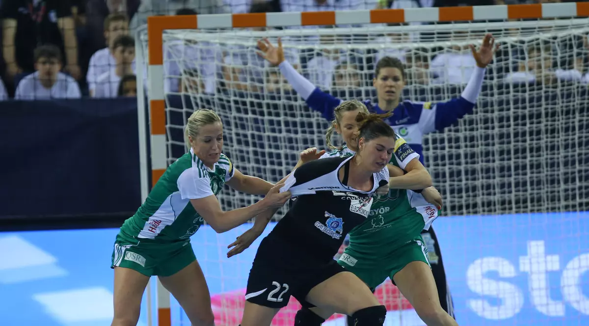 Oana Manea: ”Şi cu bune, şi cu rele, am adus trofeul Ligii Campionilor la Bucureşti!"