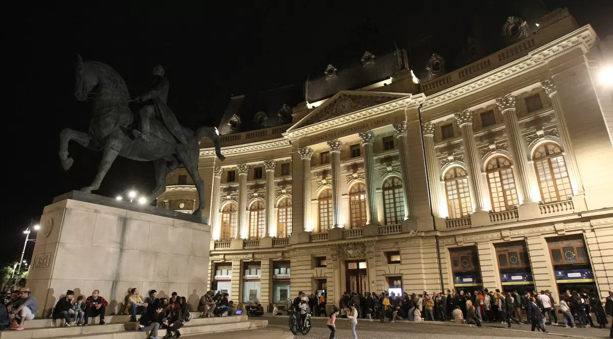 Noaptea Muzeelor 2016. Mii de oameni au stat la cozi în toată țara