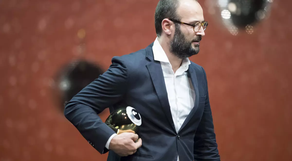 Film românesc, premiat la Cannes. Alexander Nanau a obținut premiul Prix France Culture Cinema 2016 pentru pelicula "Toto şi surorile lui”