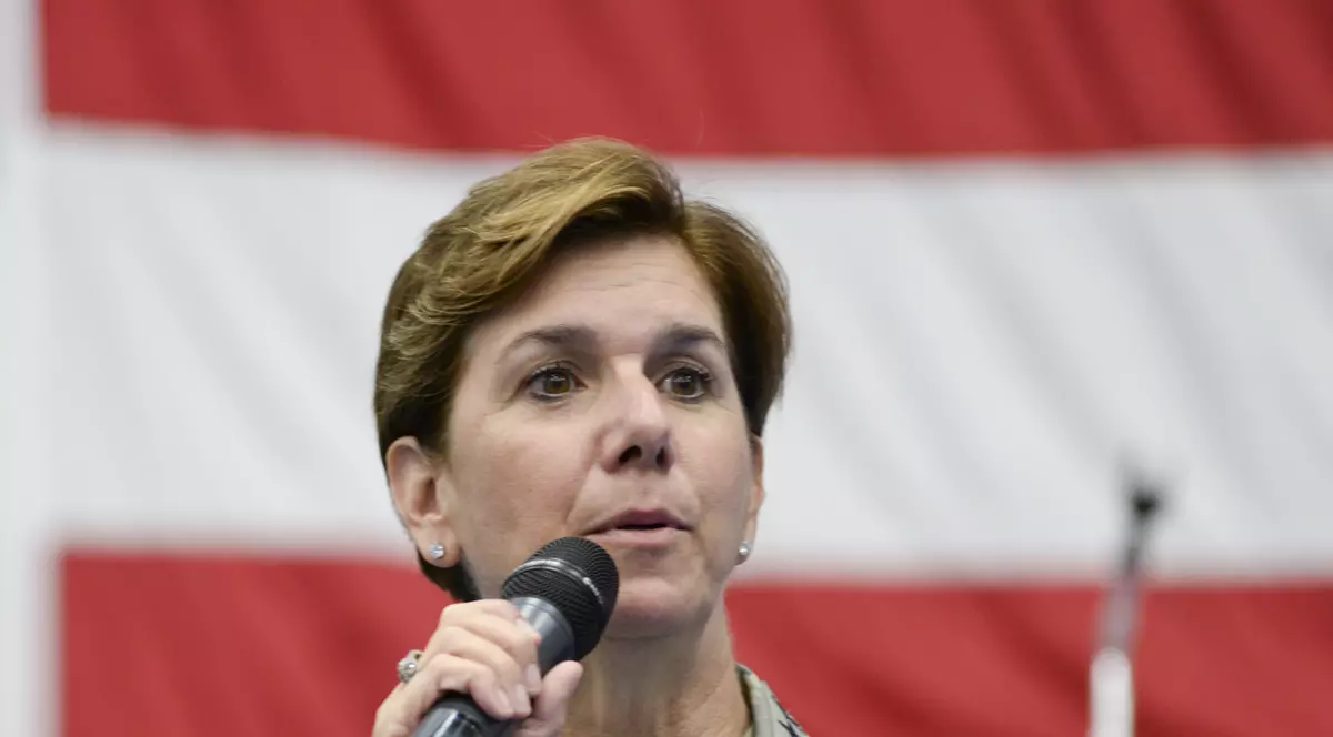 Un general Air Force devine prima femeie la conducerea unui comandament combatant în SUA