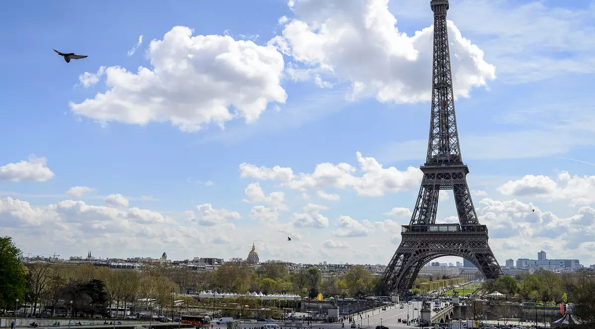 tabara pentru refugiati la Paris