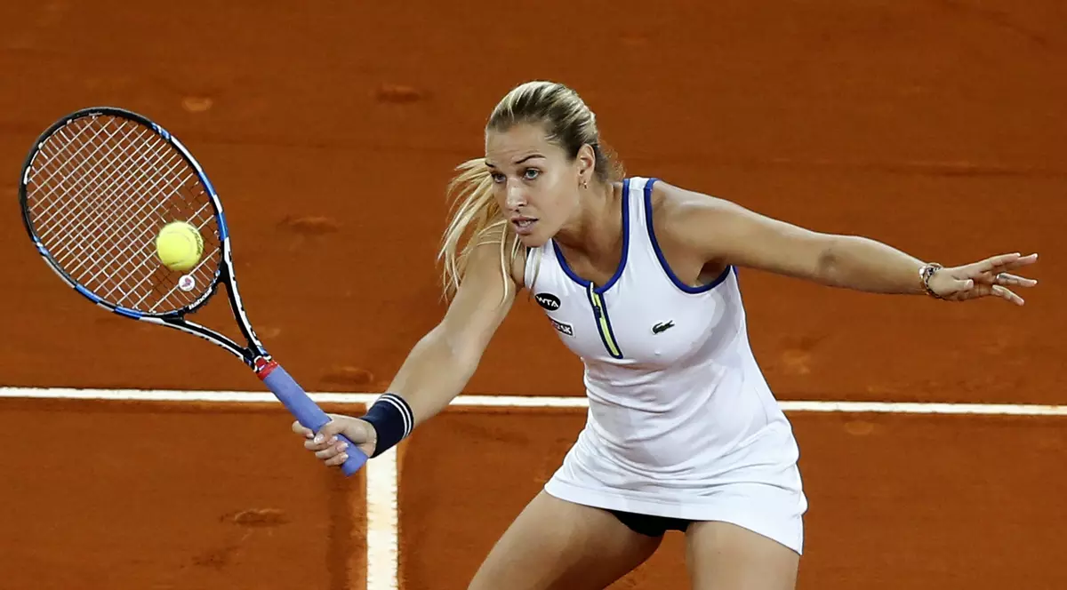 Dominika Cibulkova, eliminată în turul 2. I-a venit de hac tunisianca Ons Jabeur, cea care o bătuse pe Ana Bogdan
