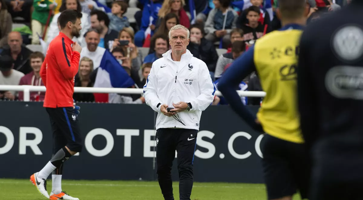 Naționala Franței s-a întors la Clairfontaine pentru continuarea pregătirilor în vederea meciului cu România | VIDEO