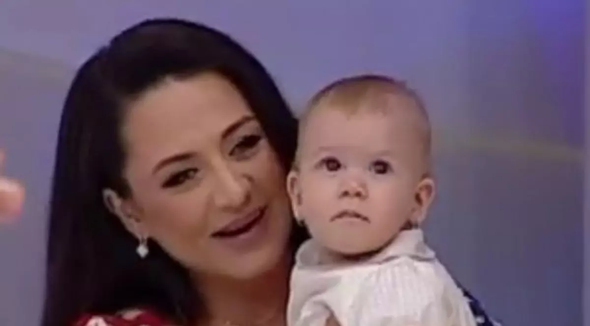 Oana Mizil, pentru prima dată cu fetiţa ei la TV: "Nu am avut aşa emoţii niciodată"