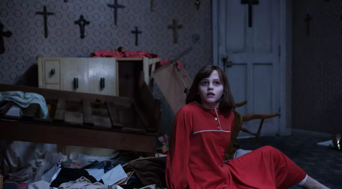 Scene de groază la cinema. Un bărbat a făcut infarct în timp ce se uita la un film horror | VIDEO