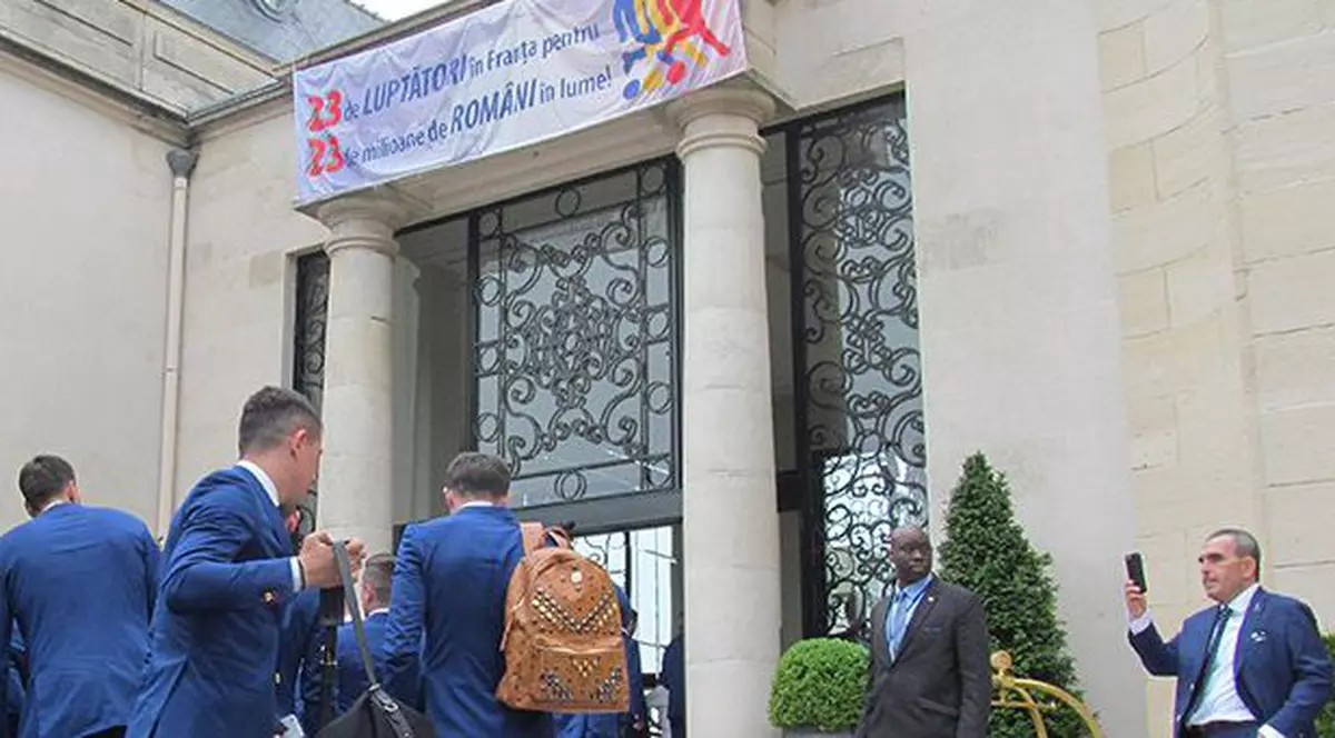 Euro 2016. Mesajul pe care tricolorii îl citesc în fiecare zi: ”23 de luptători în Franța, pentru 23 de milioane de români în lume!”