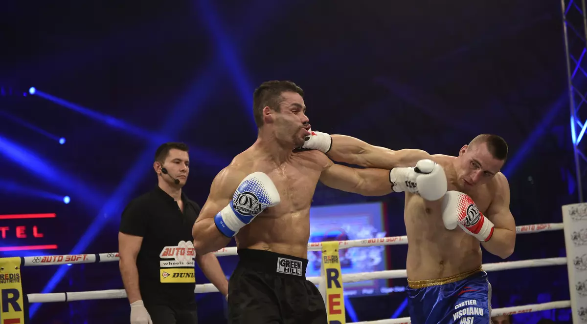 România vs Grecia la Superkombat Brașov și o dispută pentru titlu mondial! PROGRAMUL GALEI