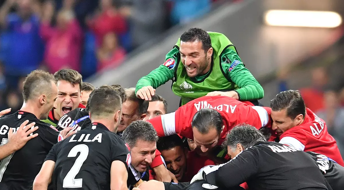 România-Albania 0-1. Învingătorii tricolorilor vor deveni diplomați cu acte în regulă