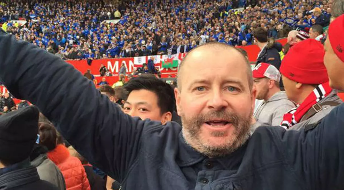 Euro 2016. Un fan englez bătut crunt de huliganii ruși a dat semne că-și revine. ”A deschis ochii, dar e încă în comă”