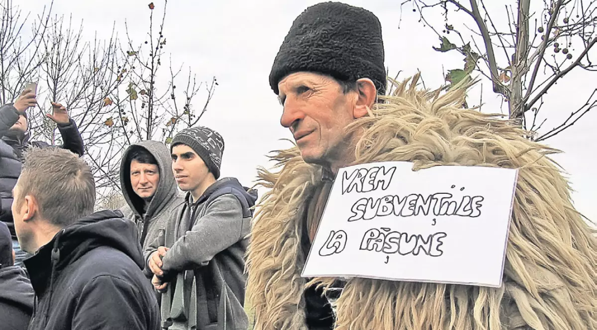 Un nou protest în Capitală. 10.000 de fermieri și ciobani iau cu asalt Parlamentul