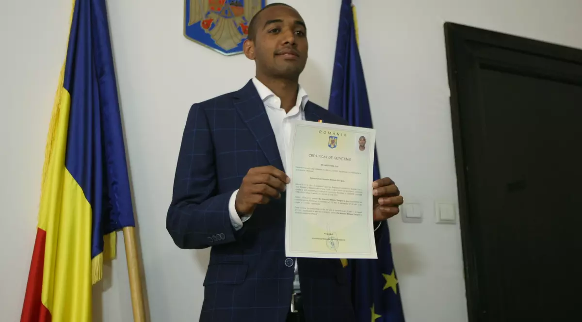 Avem primul fotbalist naturalizat! E campion și azi a primit cetățenia / GALERIE FOTO