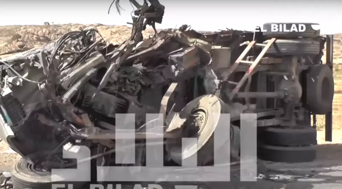 Tragedie rutieră în Algeria: 33 de oameni au murit și 22 au fost răniți, după ce un camion s-a ciocnit cu un autobuz | VIDEO