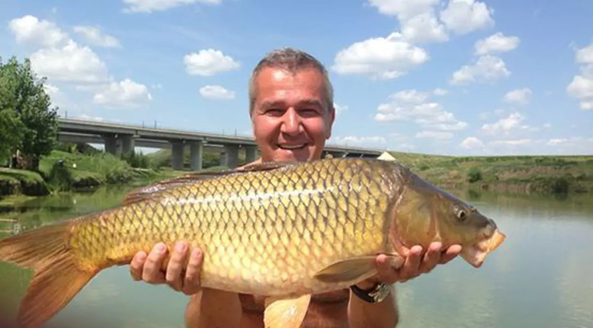 EXCLUSIV/ Dan Bittman trage tot la balta pe care a vândut-o! Din patron, a devenit client fidel