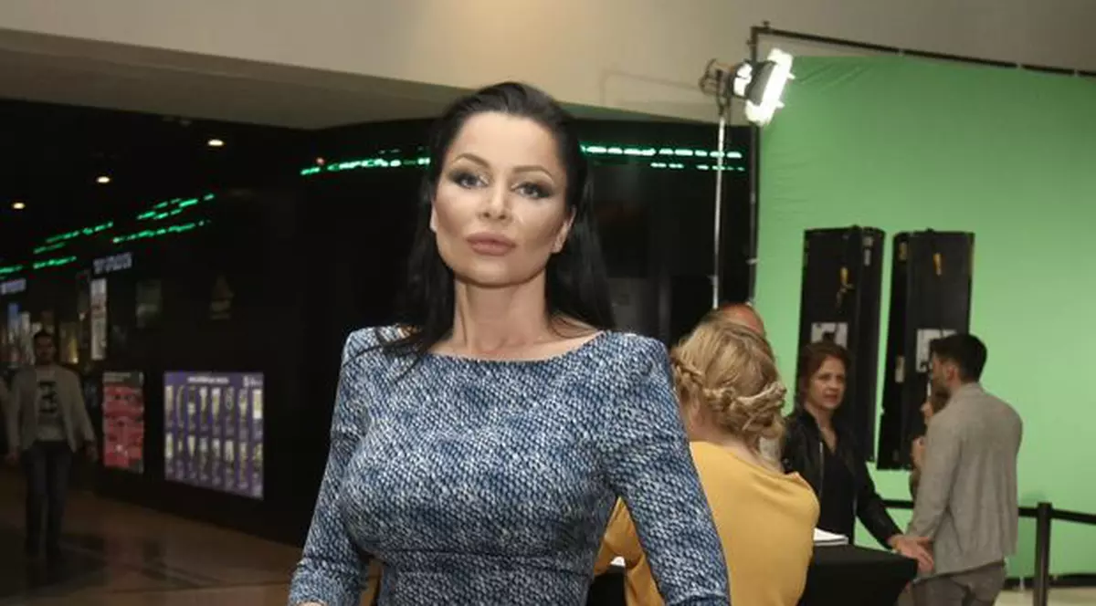 Brigitte Sfăt, criză de nervi în plină stradă după cearta cu Ilie Năstase