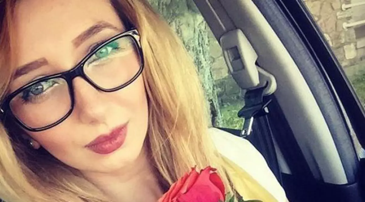 Cumplit. O tânără din Buzău a murit înainte de a susține examenul maturității! Ce postase pe Facebook cu puțin timp înainte