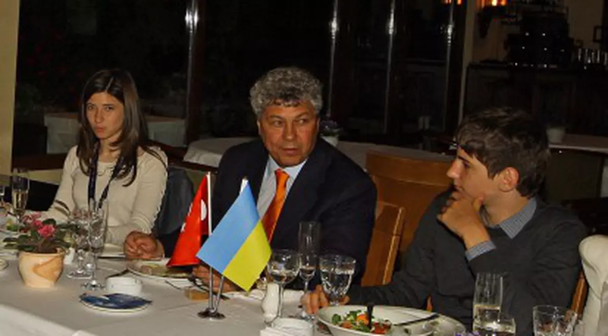 EXCLUSIV. Nuntă mare la Breaza! Matei, fiul lui Răzvan Lucescu și nepotul lui Mircea Lucescu, se însoară!