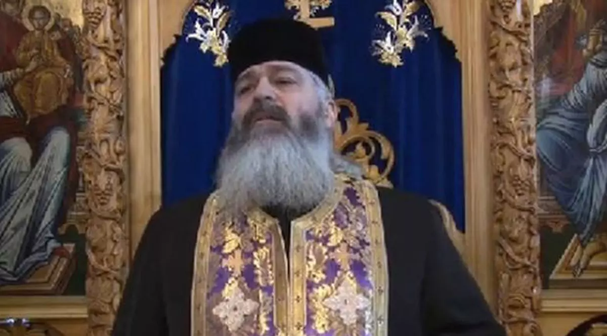 Părintele Calistrat: ”Pică apa peste noi și noi ne plângem că nu avem ce mânca”