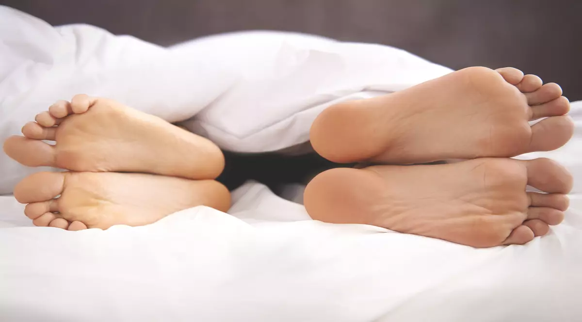 Adela vă sfătuiește în sex și iubire. “Eu şi cu soţia mea, de circa un an, nu mai avem relaţii intime deloc şi acest lucru mă afectează enorm ”