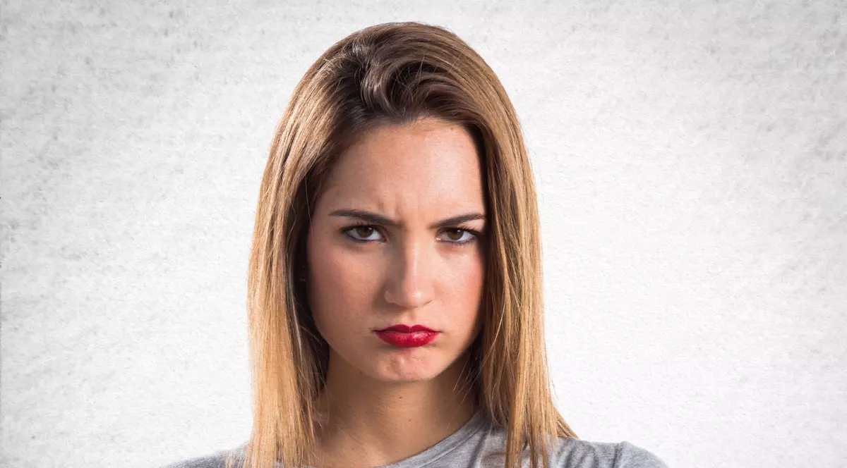 Adela vă sfătuiește în sex și iubire. ” De câte ori aduc vorba de căsătorie şi familie, prietenul meu se eschivează. Ce ar trebui să fac? ”