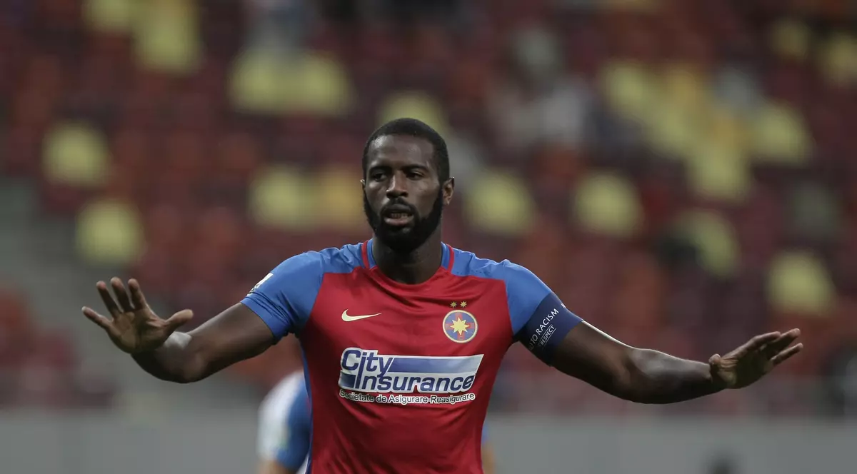 Un stelist aflat pe lista neagră, aproape de un transfer în Serie A. Unde ajunge Varela