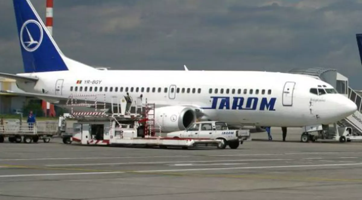 Avion TAROM