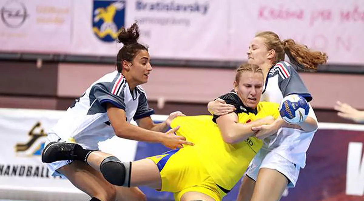 România a ratat calificarea în ”sferturile” Mondialului feminin de handbal Under 18