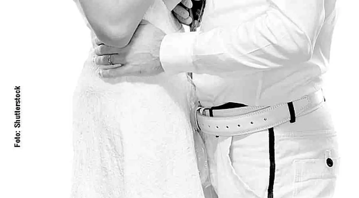 Ori vă căsătoriți, ori vă dați demisia