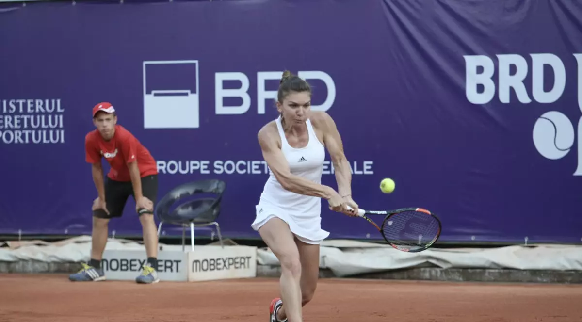OFICIAL: deși nu a jucat, Simona Halep a coborât pe locul 4 în ierarhia WTA. Irina Begu, la cea mai bună clasare. Sorana, eliminată la Cincinnati
