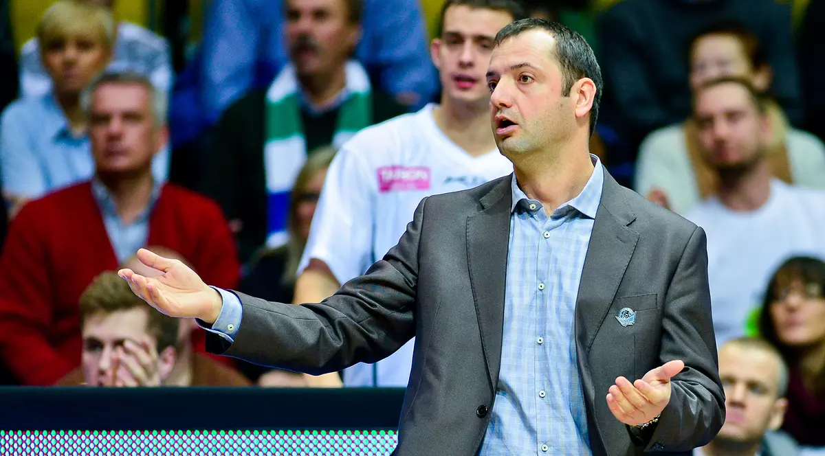 Baschet. Dinamo și-a pus antrenor sloven și s-a întărit cu un american