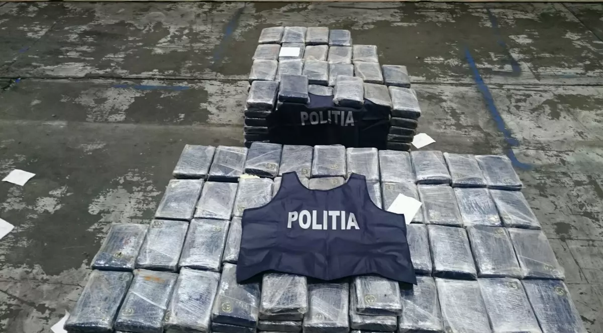 Captura de 2,5 tone de stupefiante de la Constanța, dată de exemplu în toată lumea de Interpol