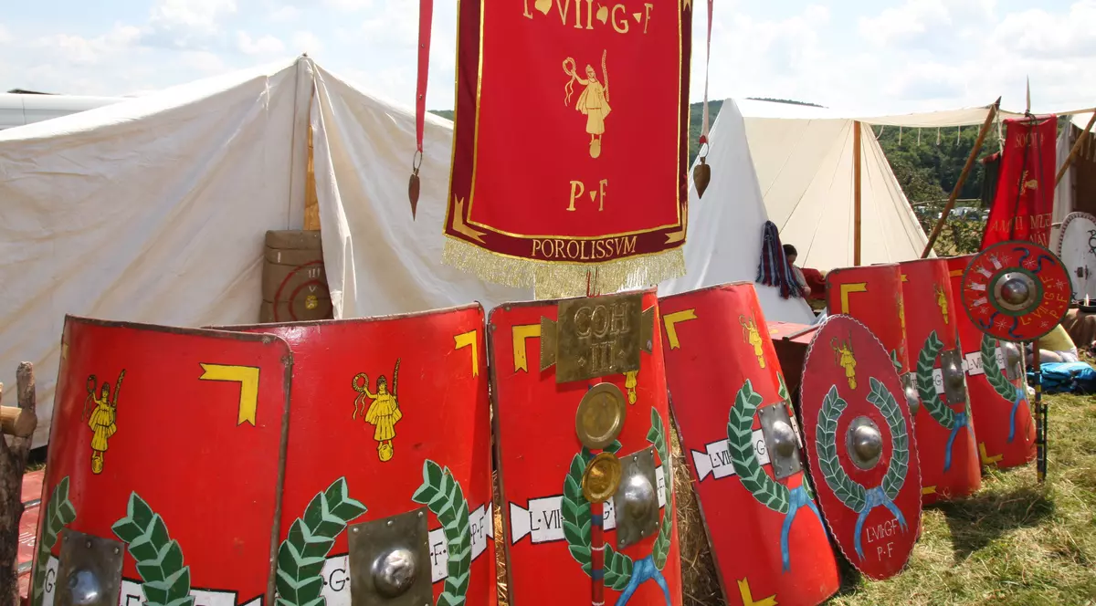 Bijuterii din dinți de nutrie la unicul festival celtic din Europa de Est | GALERIE FOTO