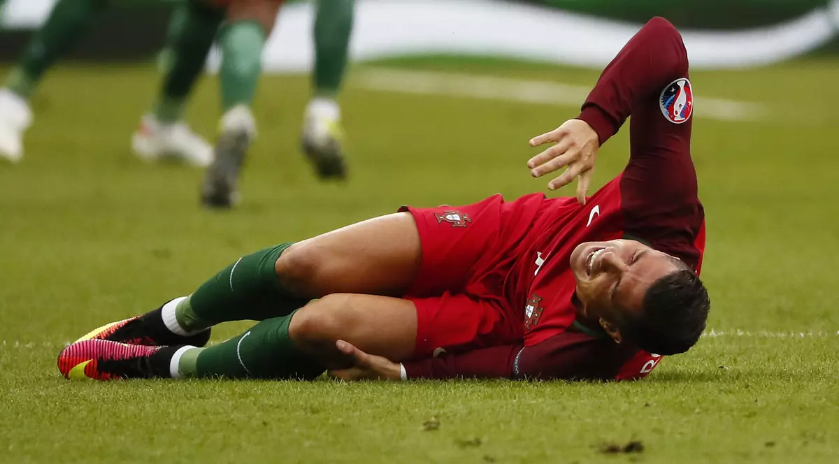 Euro 2016. Suferințele lui Cristiano Ronaldo, comparate cu cele ale lui Iisus Hristos!