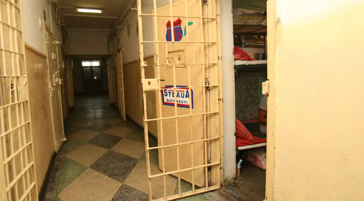 EXCLUSIV / Răpus de infarct în pușcărie. Mâna dreaptă a „nababului” Mihai Necolaiciuc a decedat după gratii, la un an de la condamnarea sa în dosarul ”Jaful de la CFR”