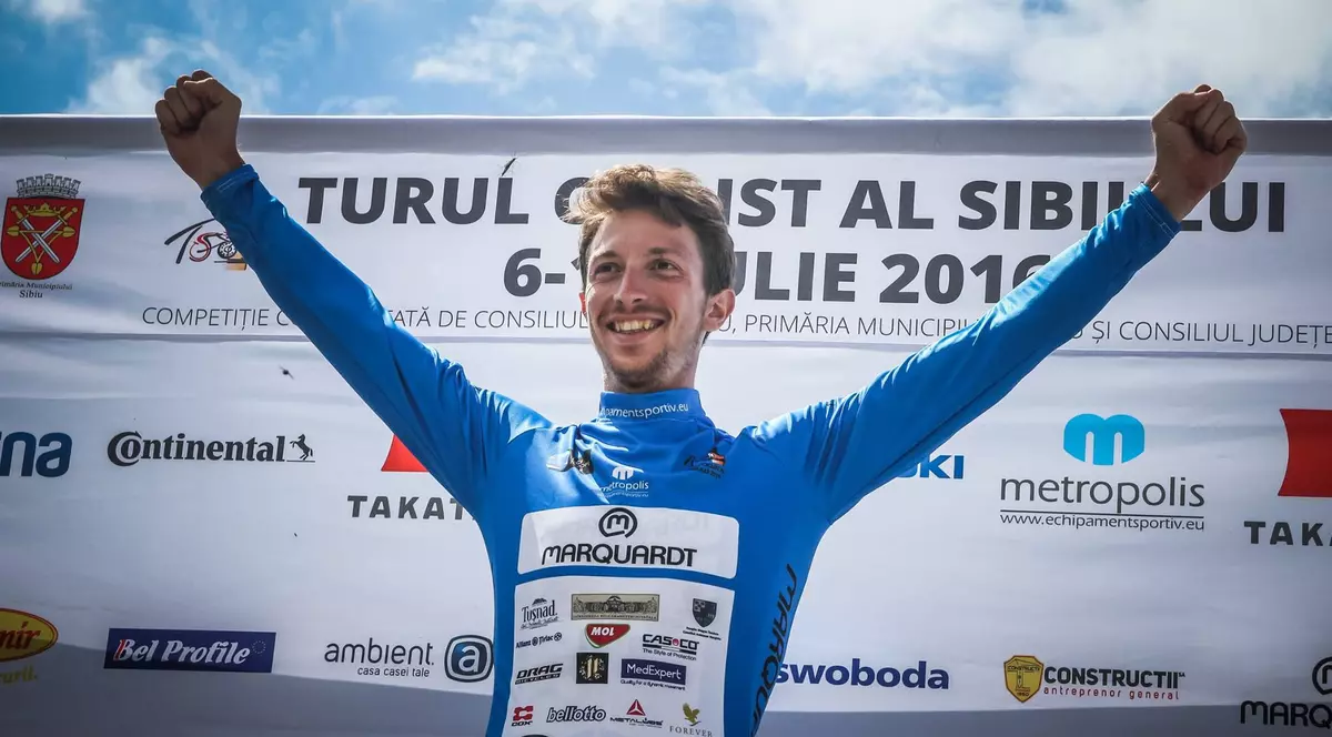 Un român a câștigat tricoul albastru în Turul Sibiului. Cum arată celelalte clasamente