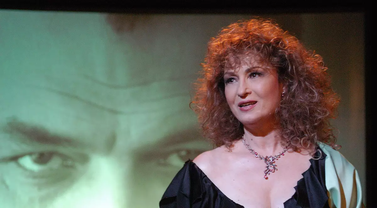 Iubește necondiționat! Pe cine ”ascunde” Angela Similea în America. E ”steaua și speranța” sa