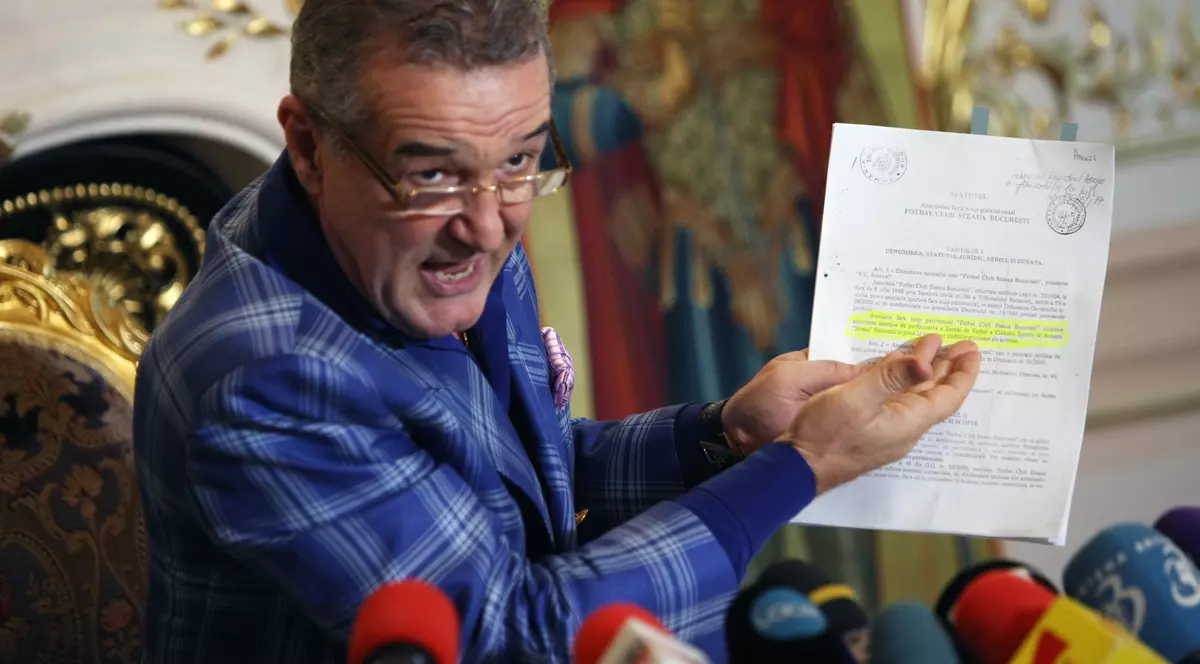 Se face și al șaselea transfer al Stelei din această vară: ”E ca și luat. Azi se duce să ia cartea verde!”