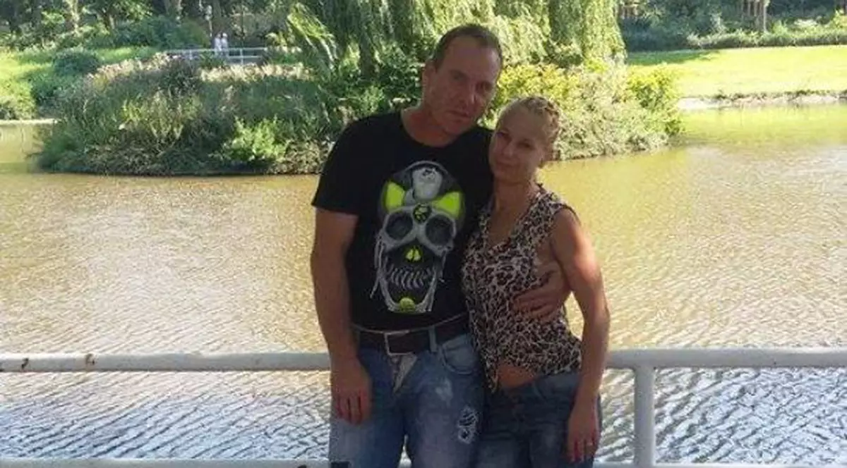 Individul care a fiert un copil în sodă caustică a încercat să se spânzure cu şosetele, în arest