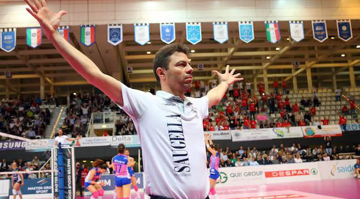 Naționala de volei senioare a României va fi antrenată de italianul Davide Delmati