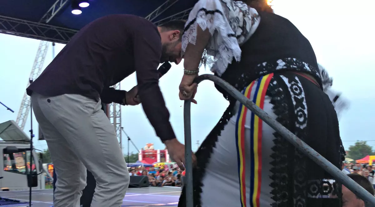 EXCLUSIV/ Din rău în mai rău! După operația la genunchi, Merișoreanu a ajuns din nou la cuțit!