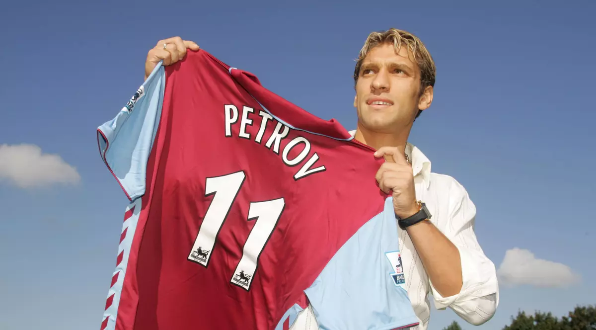 Anglia. Stilian Petrov, bulgarul depistat cu leucemie, a revenit pe teren după o absență de patru ani